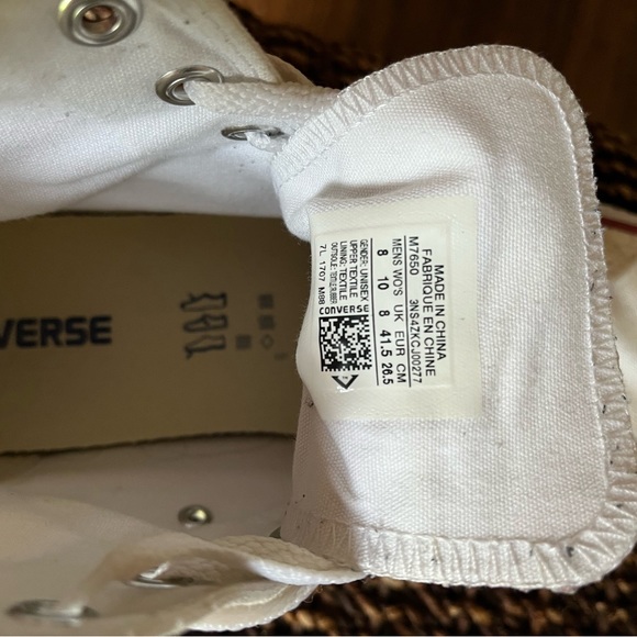 White high-top converse - Picture 2 of 2